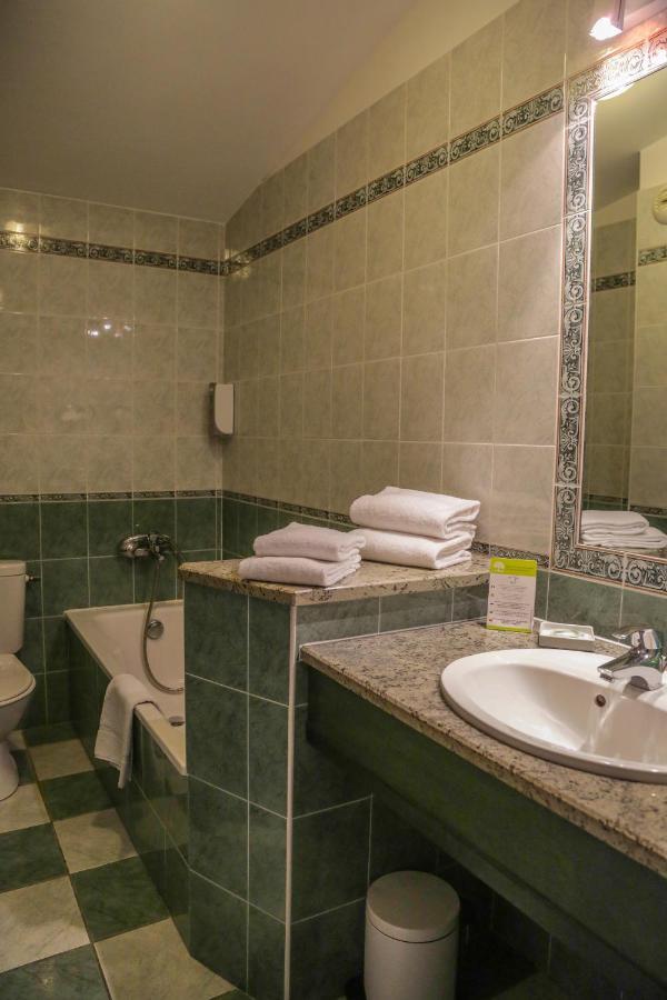 Hotel Restaurant Atrachjata Aléria Kültér fotó